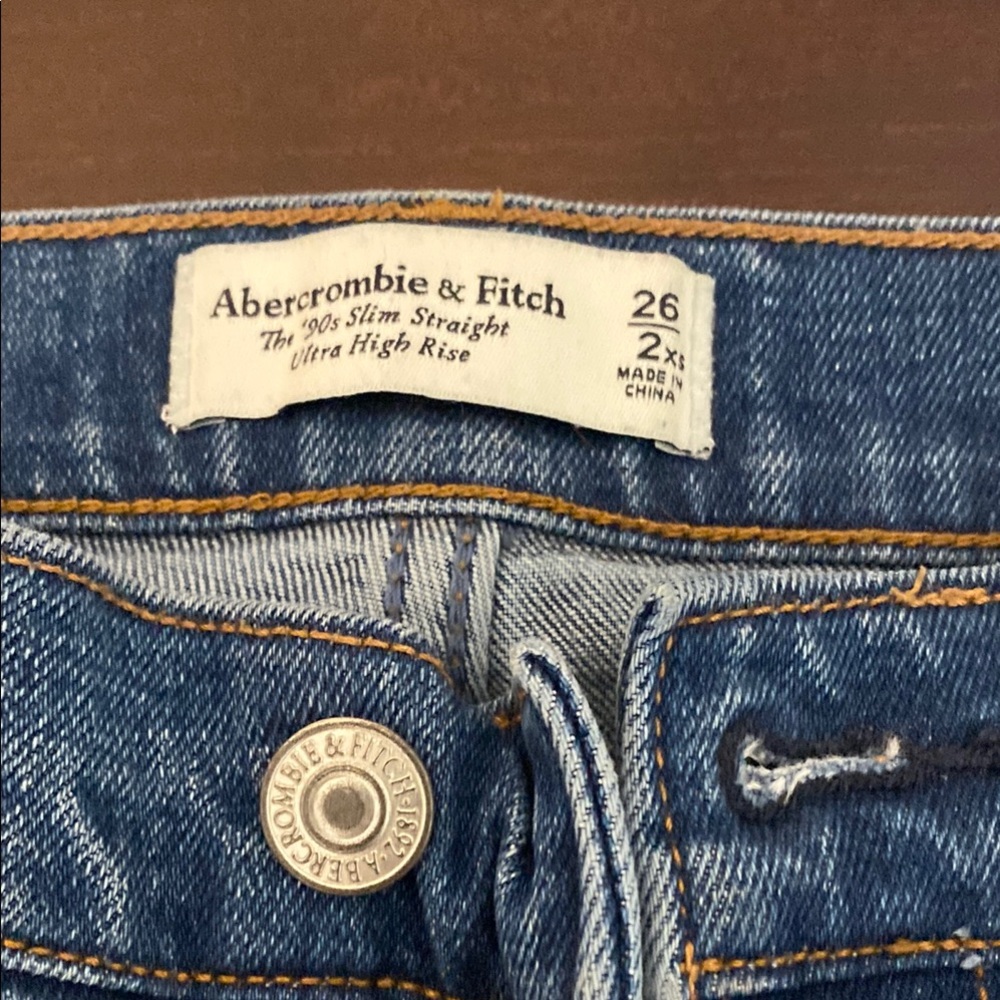 Abercrombie & Fitch High Rise Blue Jeans with Classic Indigo Finish